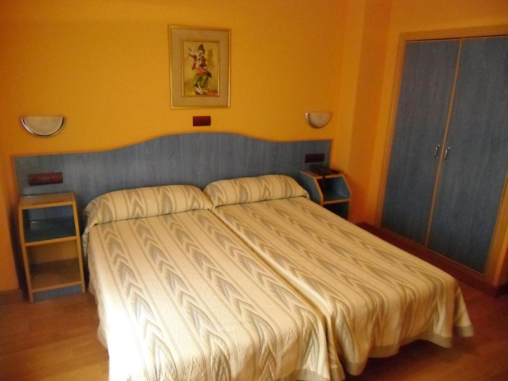 Hostal Don Suero レオン 部屋 写真