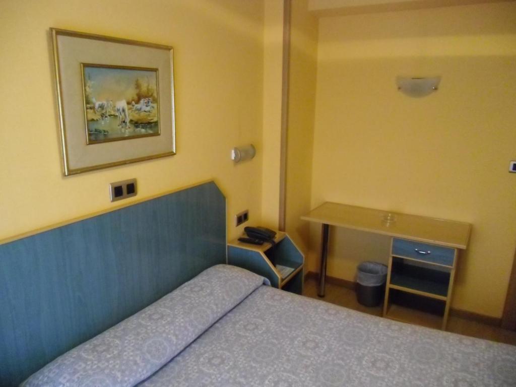 Hostal Don Suero レオン エクステリア 写真