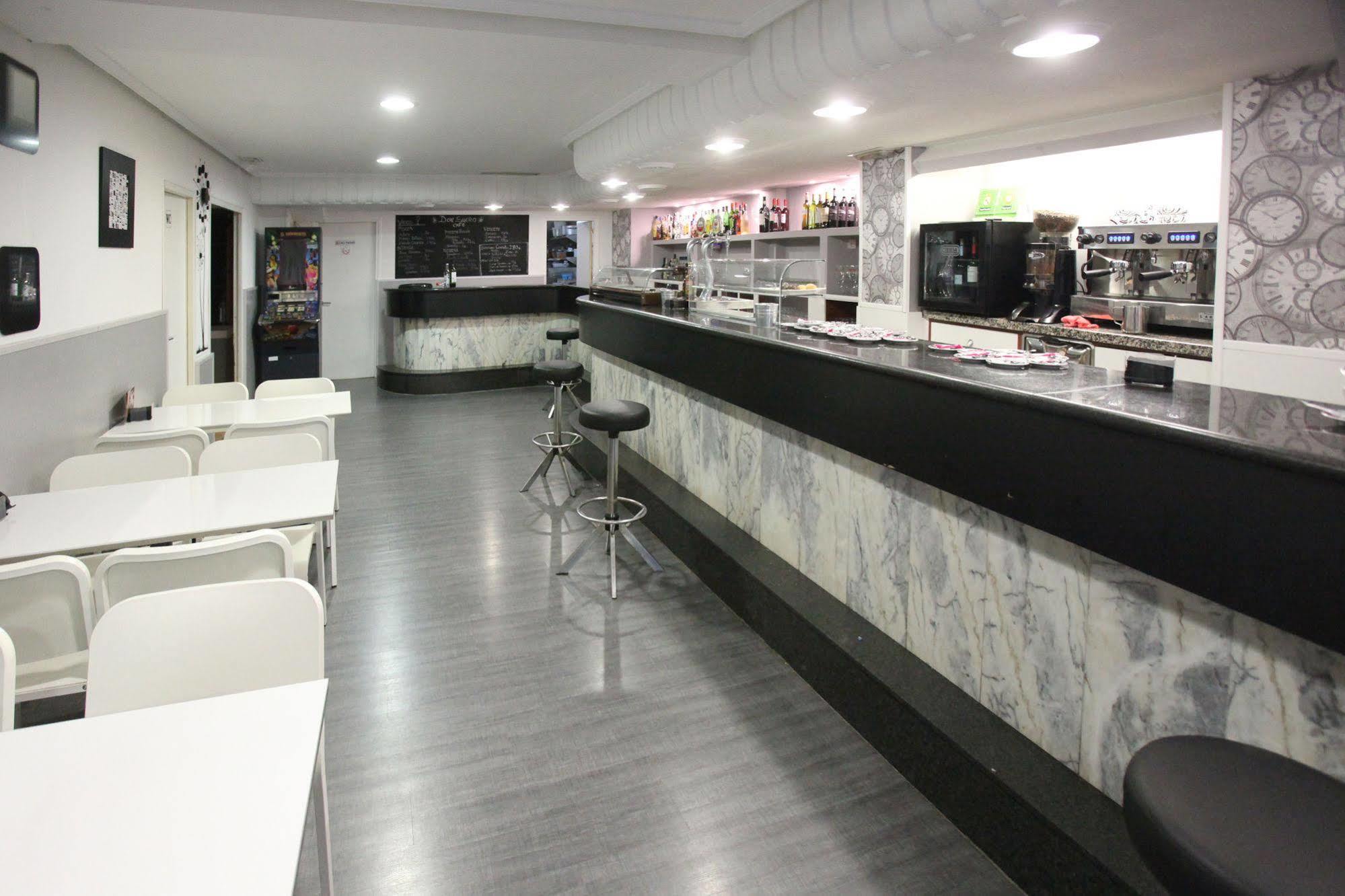Hostal Don Suero レオン エクステリア 写真